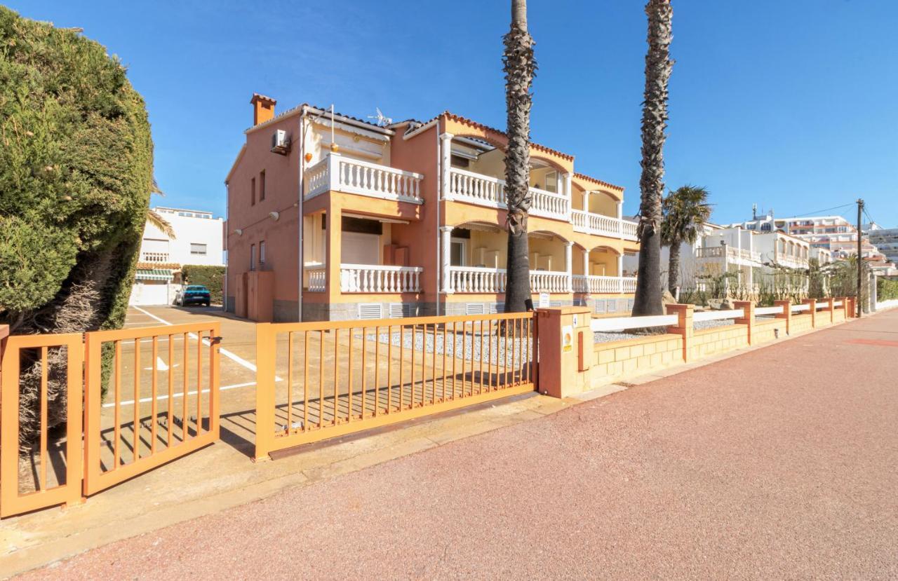 Apart-Rent Apartament Bahia 0015 Empuriabrava Bagian luar foto